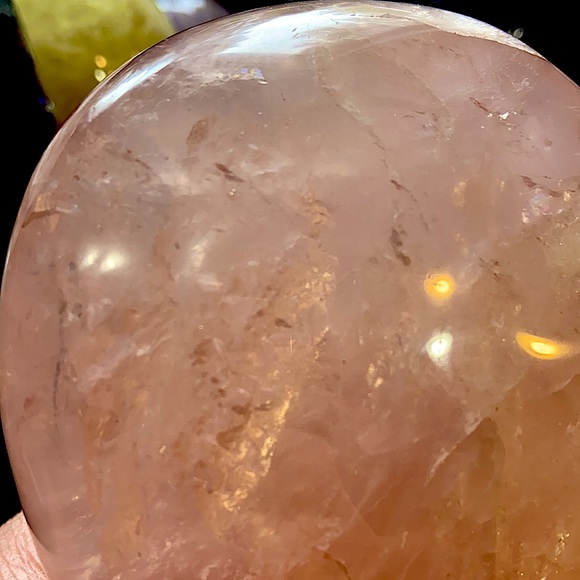Huge Rose Quartz Crystal Heart Carving With Flash And Rainbows! - Picture 7 of 12